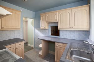 Kitchen- click for photo gallery